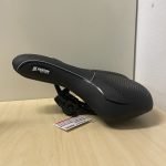 BENSON komfortsadel – Ergonomisk | Ventilation | Svart - Bild 4